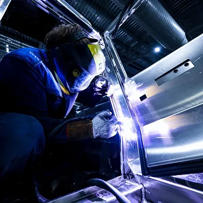 Этап Изготовление и сборка корпуса